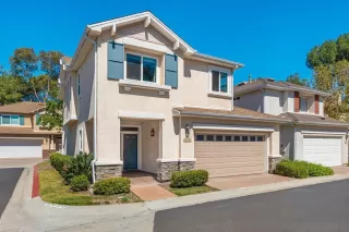 Photo #1: 260008328 Listing 