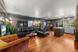 Photo #2: 260008333 Listing 