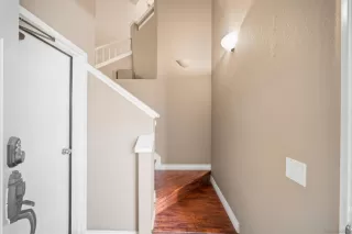 Photo #3: 260008337 Listing 