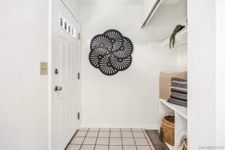 Photo #2: 260008375 Listing 