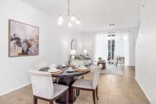 Photo #5: 260008395 Listing 