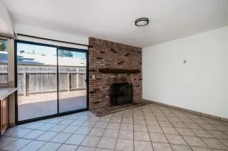 Photo #5: 260008401 Listing 