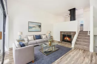 Photo #2: 260008411 Listing 