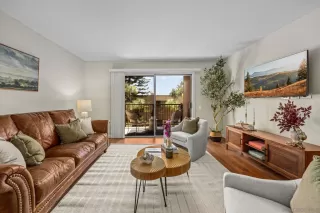 Photo #1: 260008414 Listing