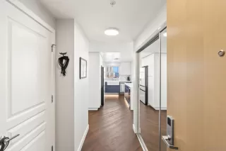 Photo #3: 260008425 Listing 