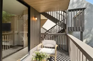 Photo #6: 260008438 Listing 