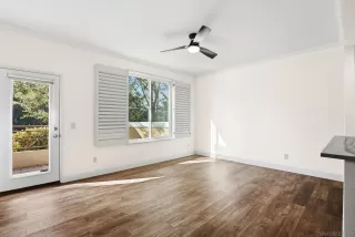 Photo #4: 260008450 Listing 