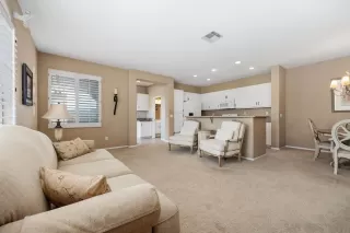 Photo #5: 260008451 Listing 