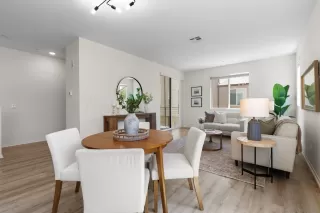 Photo #4: 260008472 Listing 