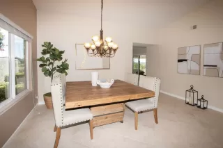 Photo #2: 260008478 Listing