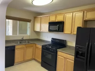 Photo #6: 260008482 Listing 