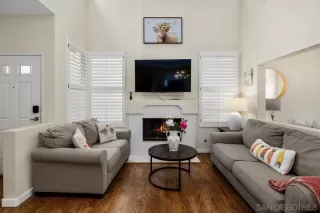 Photo #5: 260008518 Listing 