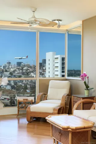 Photo #3: 260008520 Listing