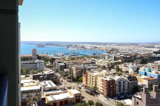 Photo #6: 260008520 Listing