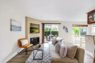 Photo #3: 260008538 Listing