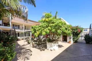 Photo #4: 260008562 Listing 