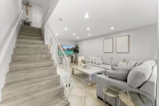 Photo #4: 260008565 Listing 