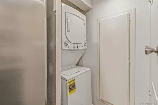 Photo #5: 260008574 Listing 