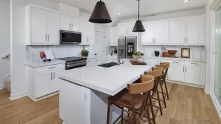 Photo #4: 260008584 Listing 