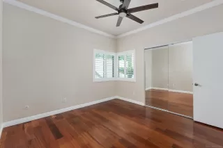 Photo #4: 260008616 Listing