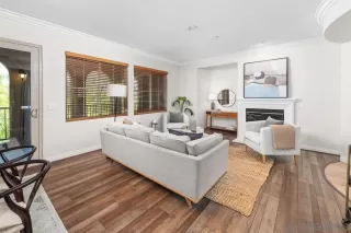 Photo #1: 260008621 Listing