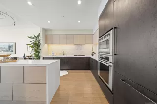 Photo #2: 260008636 Listing