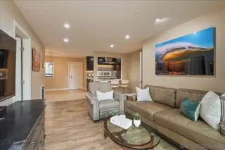 Photo #5: 260008651 Listing