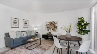 Photo #2: 260008663 Listing 