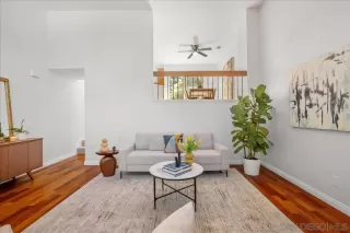 Photo #3: 260008671 Listing