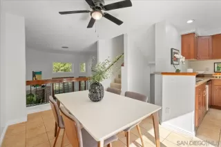 Photo #5: 260008671 Listing