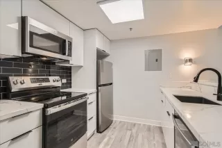 Photo #5: 260008690 Listing 