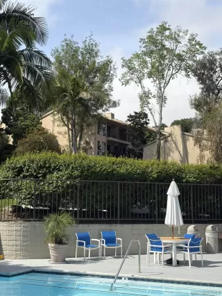 Photo #4: 260008738 Listing 