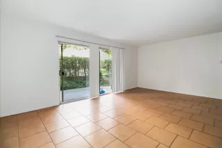 Photo #4: 260008746 Listing 