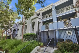 Photo #1: 260008764 Listing