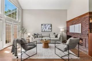 Photo #2: 260008765 Listing