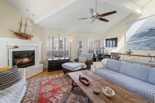 Photo #3: 260008771 Listing 