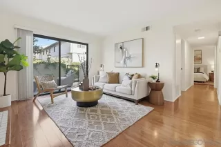 Photo #1: 260008772 Listing