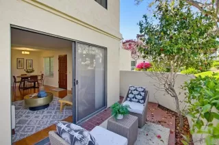 Photo #5: 260008772 Listing