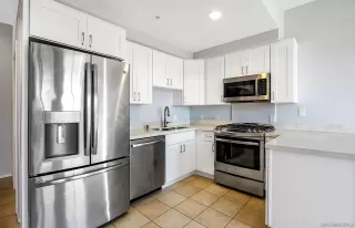 Photo #2: 260008776 Listing 