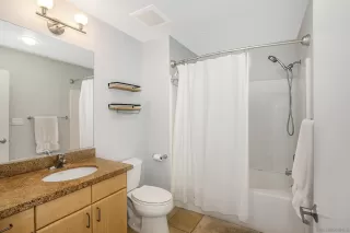 Photo #5: 260008776 Listing 