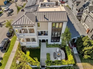 Photo #1: 260008785 Listing