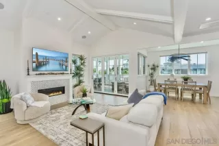 Photo #4: 260008785 Listing