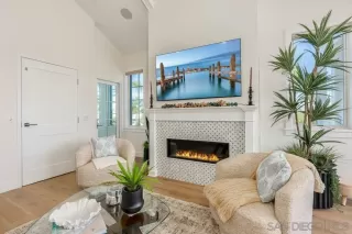 Photo #5: 260008785 Listing