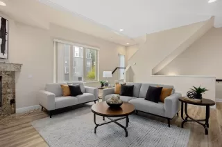 Photo #3: 260008801 Listing