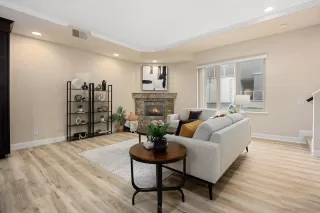 Photo #4: 260008801 Listing