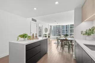 Photo #6: 260008811 Listing