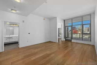 Photo #1: 260008827 Listing 