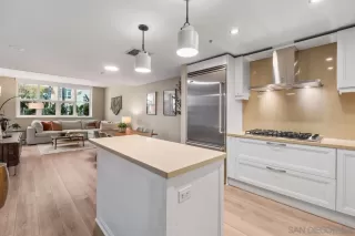 Photo #2: 260008841 Listing