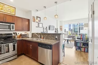 Photo #6: 260008868 Listing 