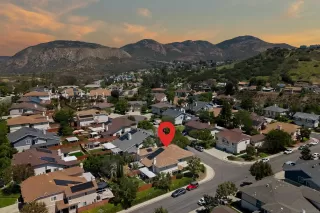 Photo #2: 260008888 Listing